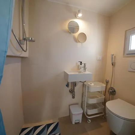 Blu Cielo Terra - Nel Cuore Della Citta' Bianca * 奥斯图尼